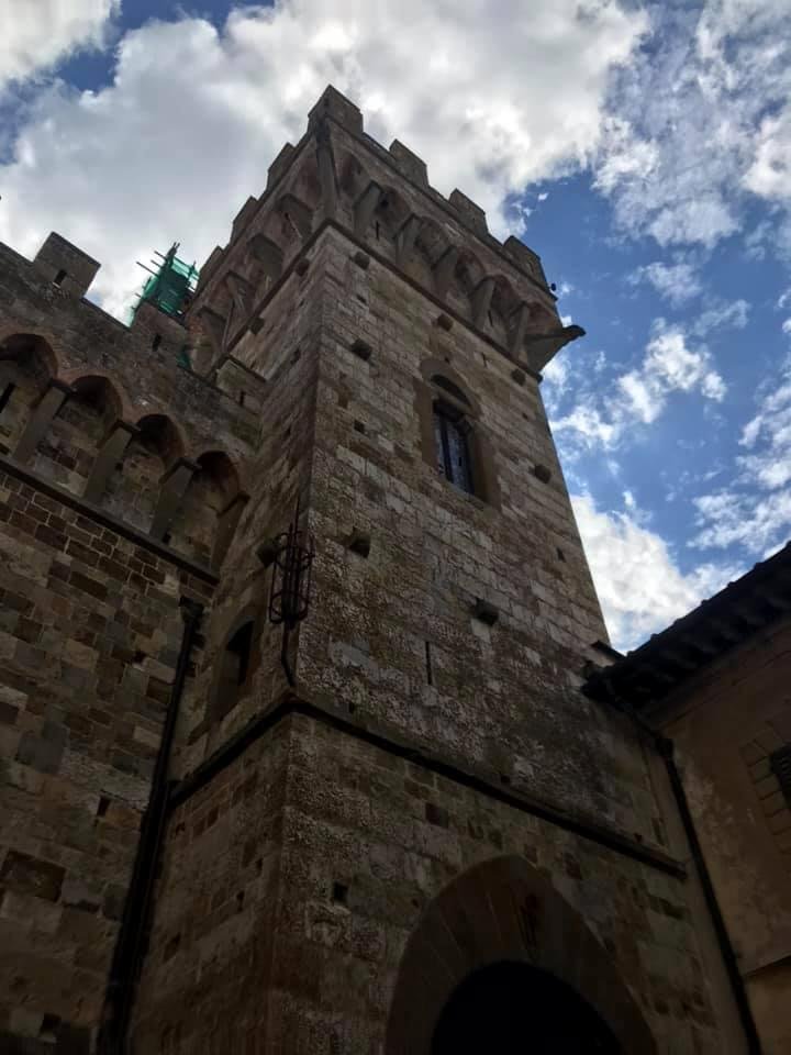 We have spent the last 5 days in Greve which is in the Chianti region of Tuscany. Our home is exceptional. It is a converted farmhouse and the views are spectacular. The short video will provide a few seconds of what we