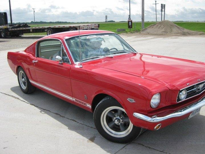 Jerry Lyon's album, 94 Red Tracker