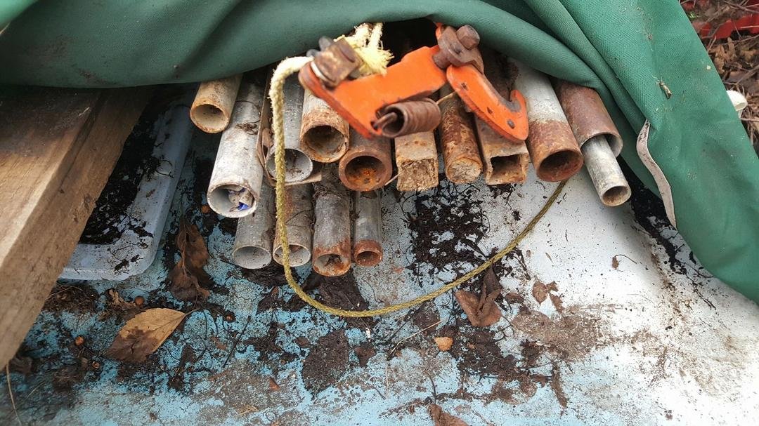 A 100ft of pipe waiting for a project to happen and you are asking how much is that worth 10.00