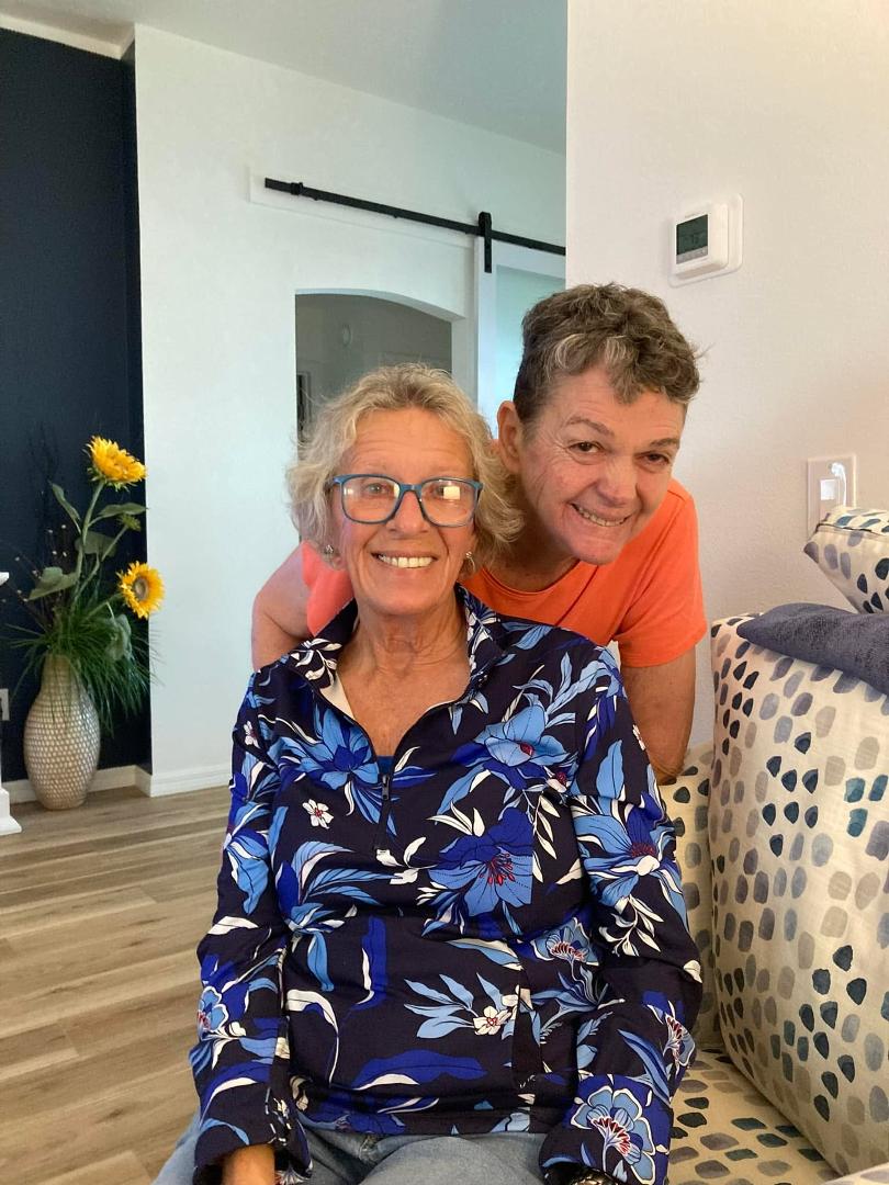 Had some friends visit from Las Vegas last week. Paul and I met them on a cruise before Covid hit. Good to see them!