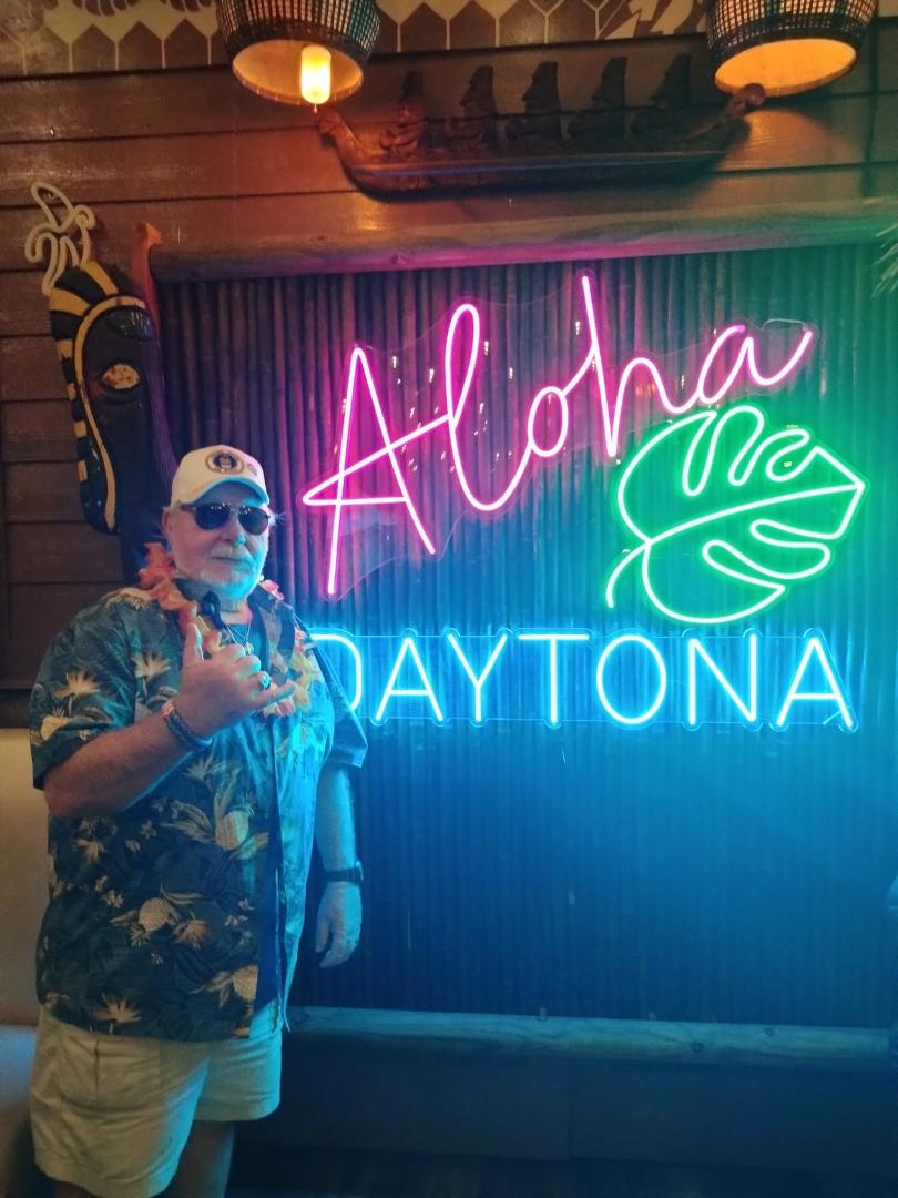 Wayne Hunt's album, Mobile uploads