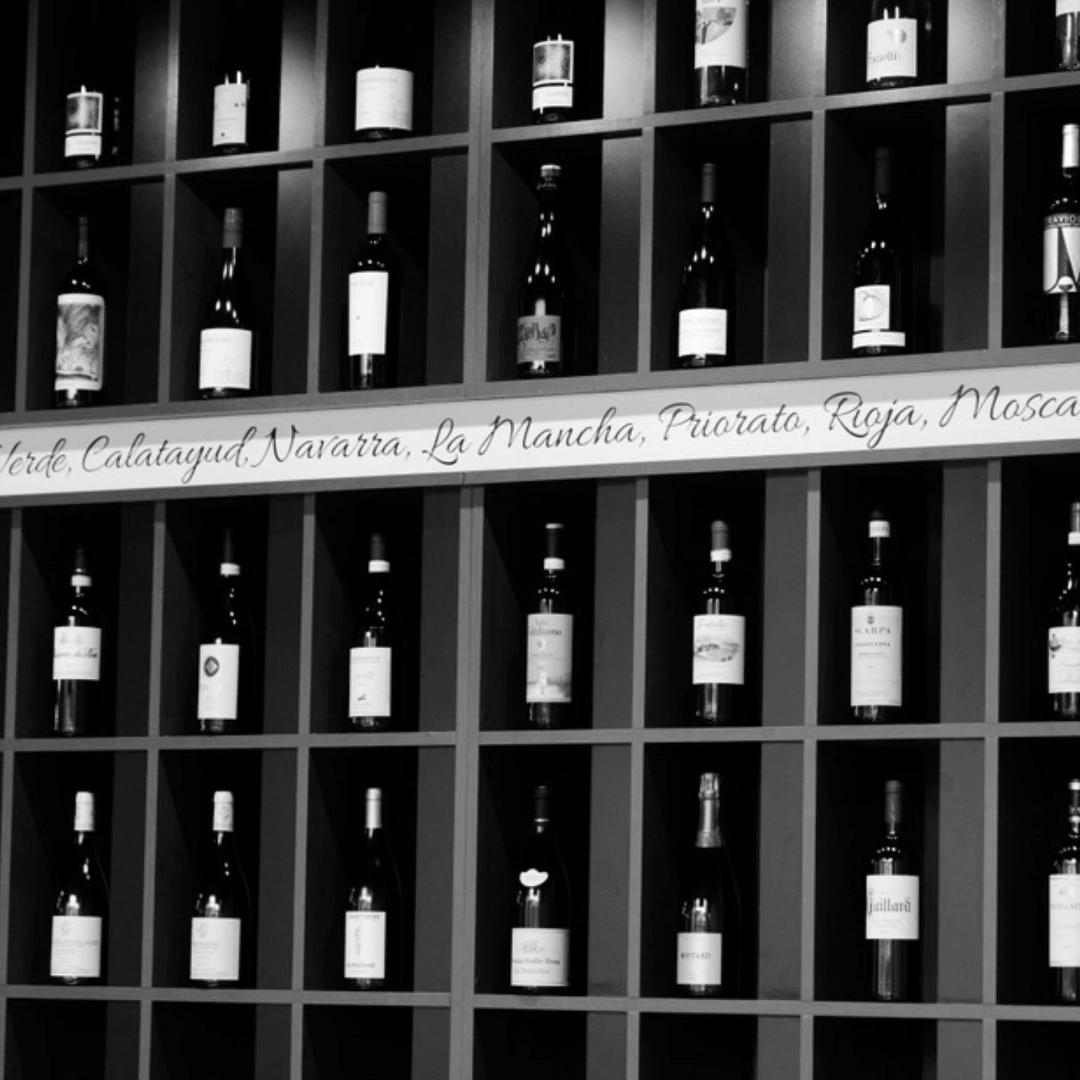 Here’s a breakdown of each wine using the WSET Tasting Notes format:
---
Résonance, Pinot Noir Willamette Valley (2022)
📅 Tasting Date: February 28, 2025
Appearance (3 marks):
Bright ruby color
Clear with moderate in