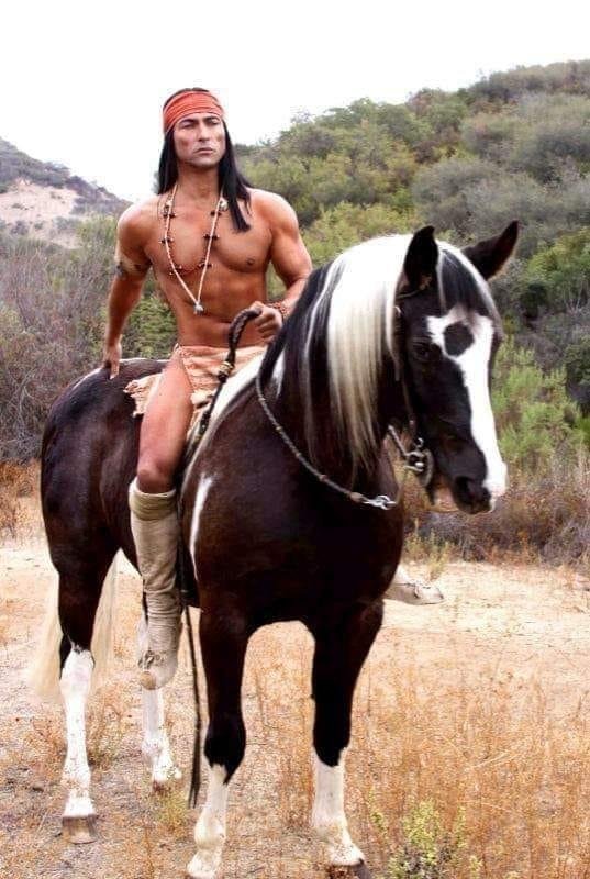 A woman from New York was driving through a remote part of Arizona when her car broke down. An American Indian on horseback came along and offered her a ride to a nearby town.
She climbed up behind him on the horse and the