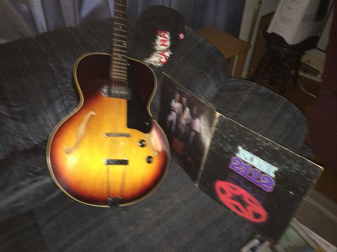Gordon Edwards' album, Mobile Uploads