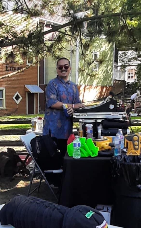 Don Goddard's album, Mobile uploads