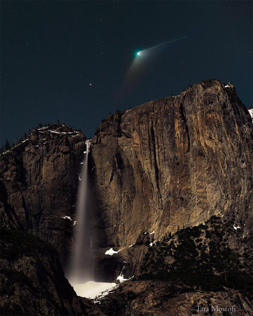 Comet ZTF over Yosemite Falls
Image Credit & Copyright: Tara Mostofi
Explanation: They are both falling. The water in Yosemite Falls, California, USA, is falling toward the Earth. Comet ZTF is falling toward the Sun. This