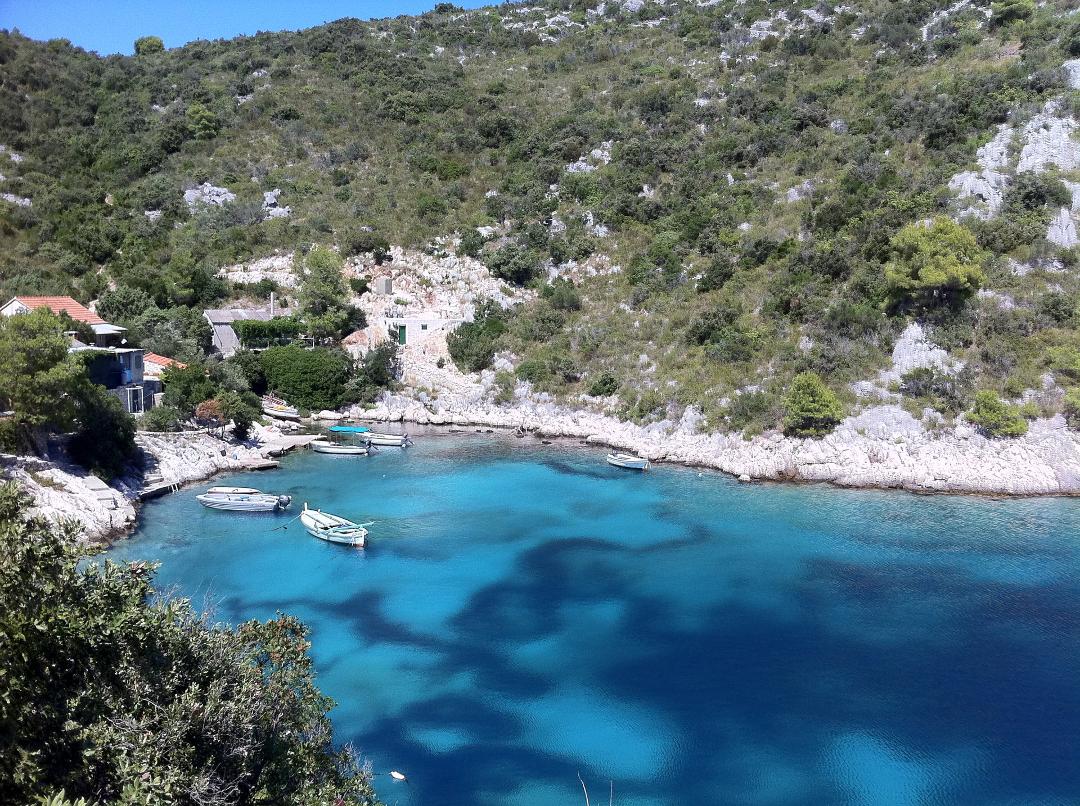 Staying here for a few days... Island of Šholte