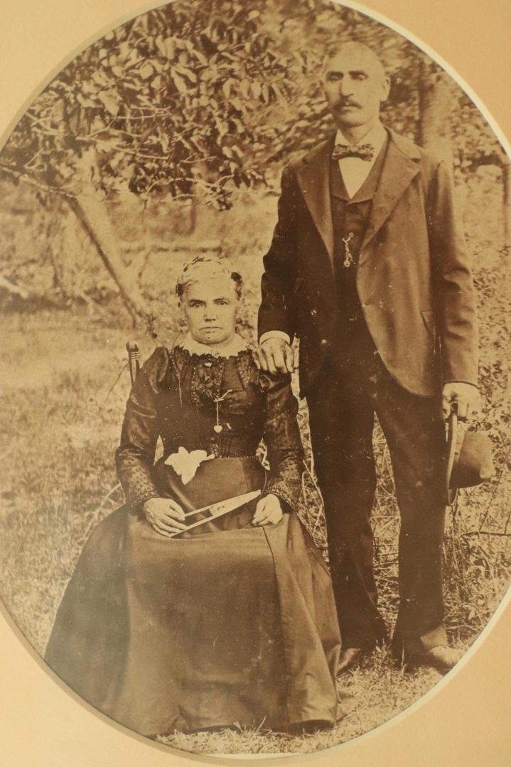 Jesse Stuart's album, Mobile uploads