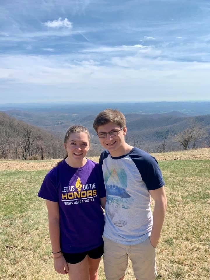 We needed a distraction from the pandemic, and the mountains were calling. What a gorgeous day — sunshine, picnic and 3-mile hike.