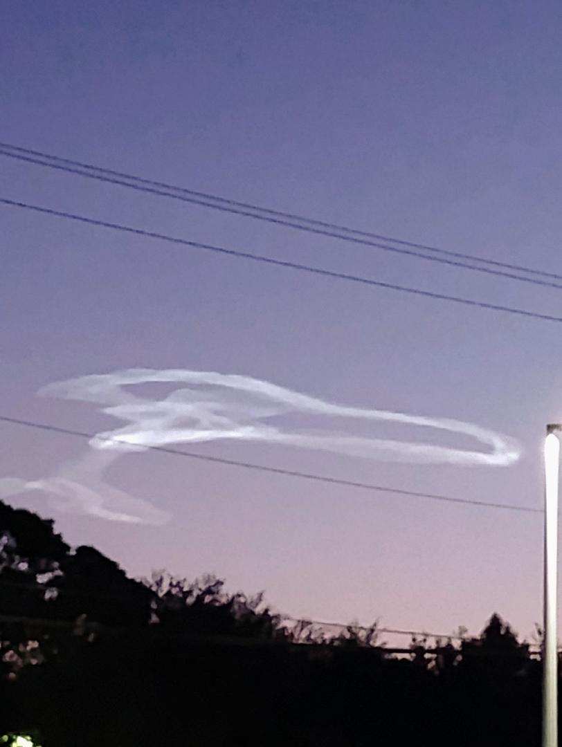 Cloud looks like a woodpecker