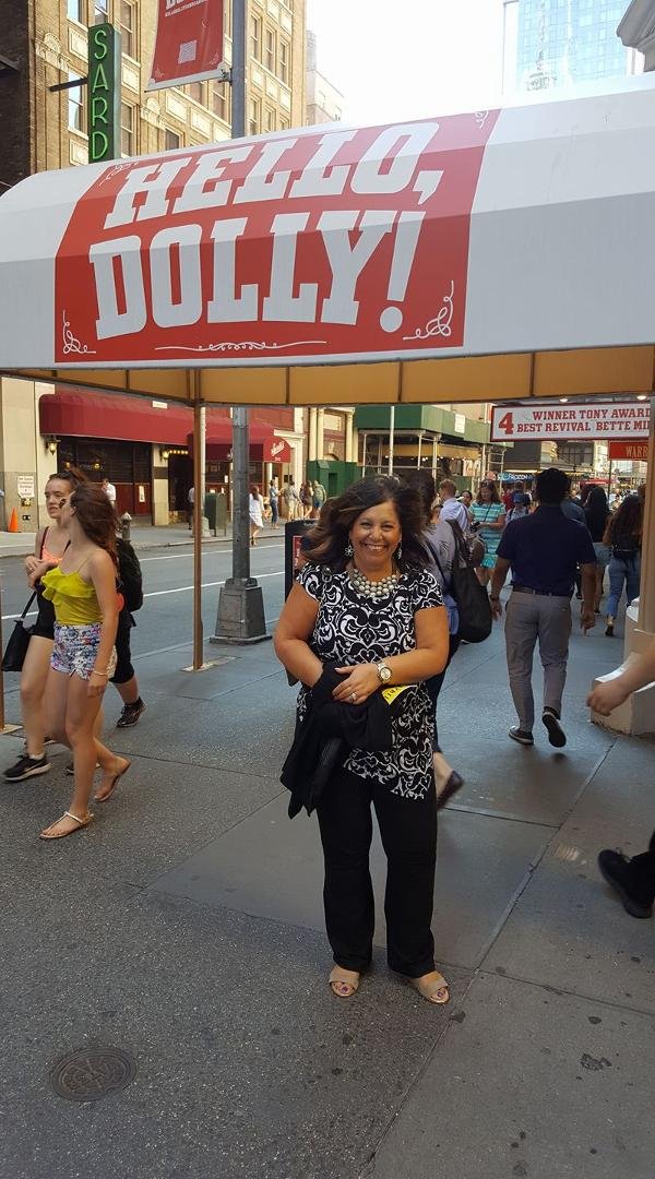Loved Bette Midler! She's perfect for this role! Thank you so much for this wonderful gift, Sammy ❤❤❤