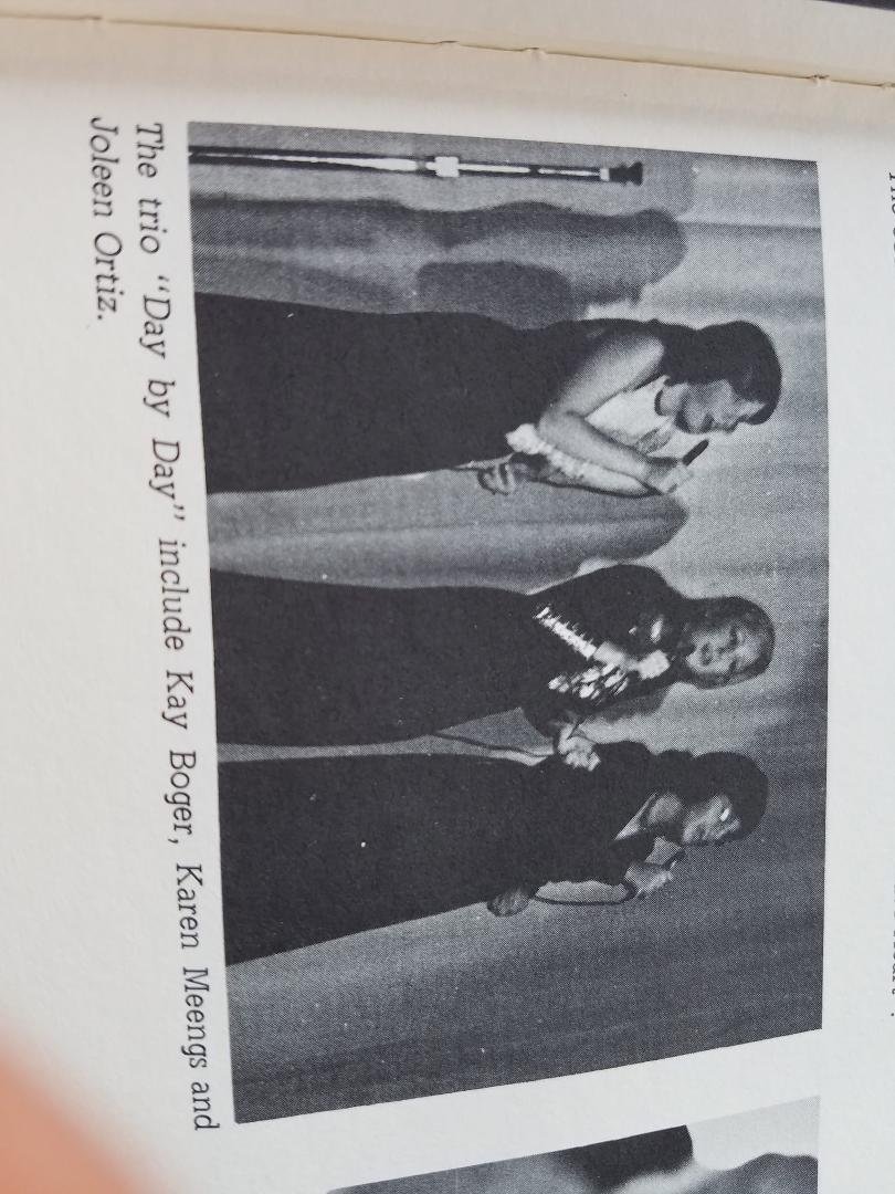Thumbing through my sister's senior year book and found this blast from the past.  Fun fun times that I will never forget!