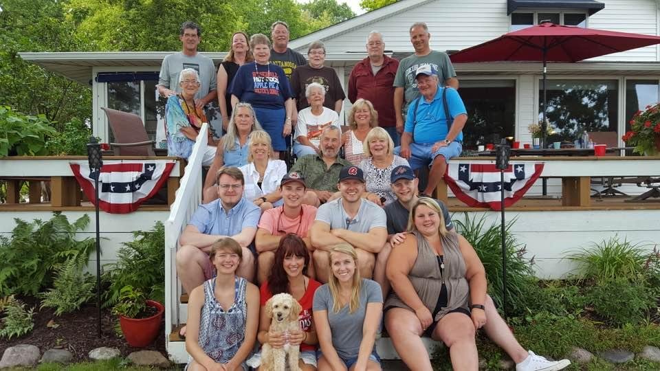 The most wonderful week spent with ALL my family...thanks Gliebe's for the great week at the lake house!!  We had our first DOLTER Doughnut day too...made by the Duluth DOLTER girls.