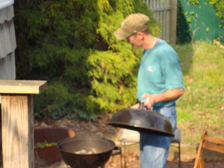 Oh my gosh! Kevin's grilling!