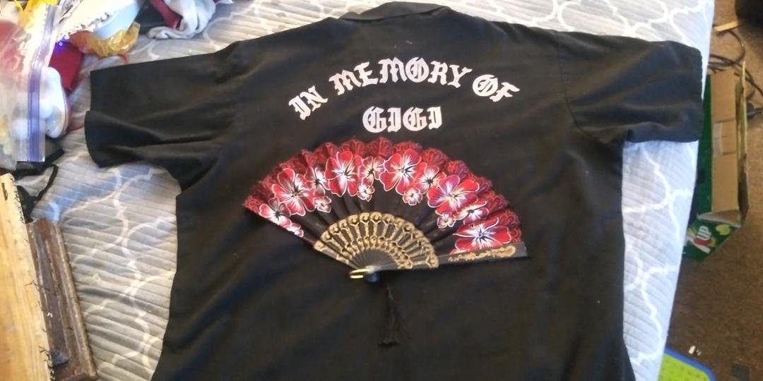 Can't believe it's been 29 yrs since I wore this shirt, seems like days Ago I was on fone with Aileen Mora Hersom and I clicked over and got some news that killed my spirit 4ever( and unleashed the monster that dwelled with