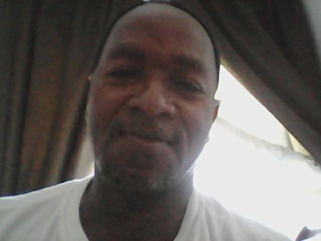 Ronald Keyes' album, Mobile Uploads