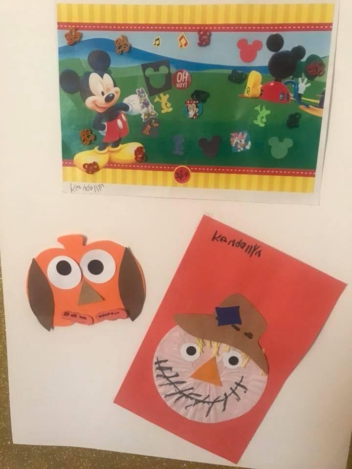 Excellent job Kendallyn Knopp. She is a four-year-old pre-kindergarten girl. She asked me if I knew what kind of glue she used and I said no. She simply said Elmers glue. She knows her letters And can print her name. I am p