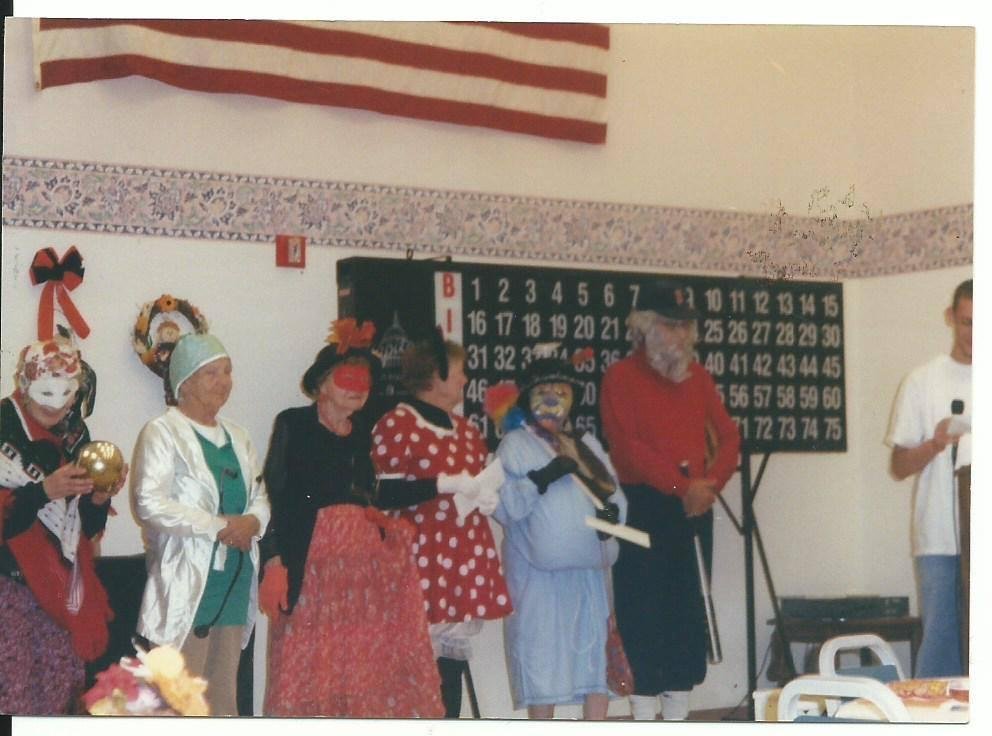 Came across this picture looking through Stacy's old pictures.  My mother at a Senior Center Halloween Party!  She's the Dr. in the picture - love you, Mom!