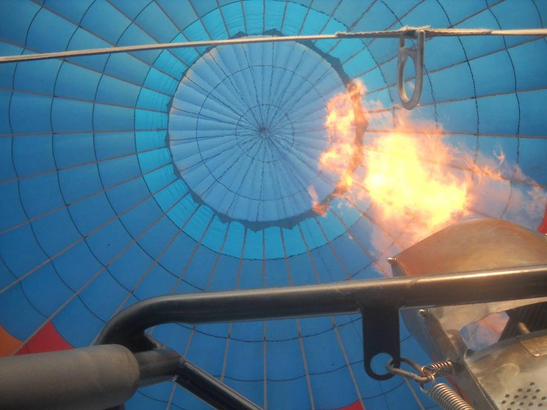 Anne Davis' album, Hot Air Ballooning