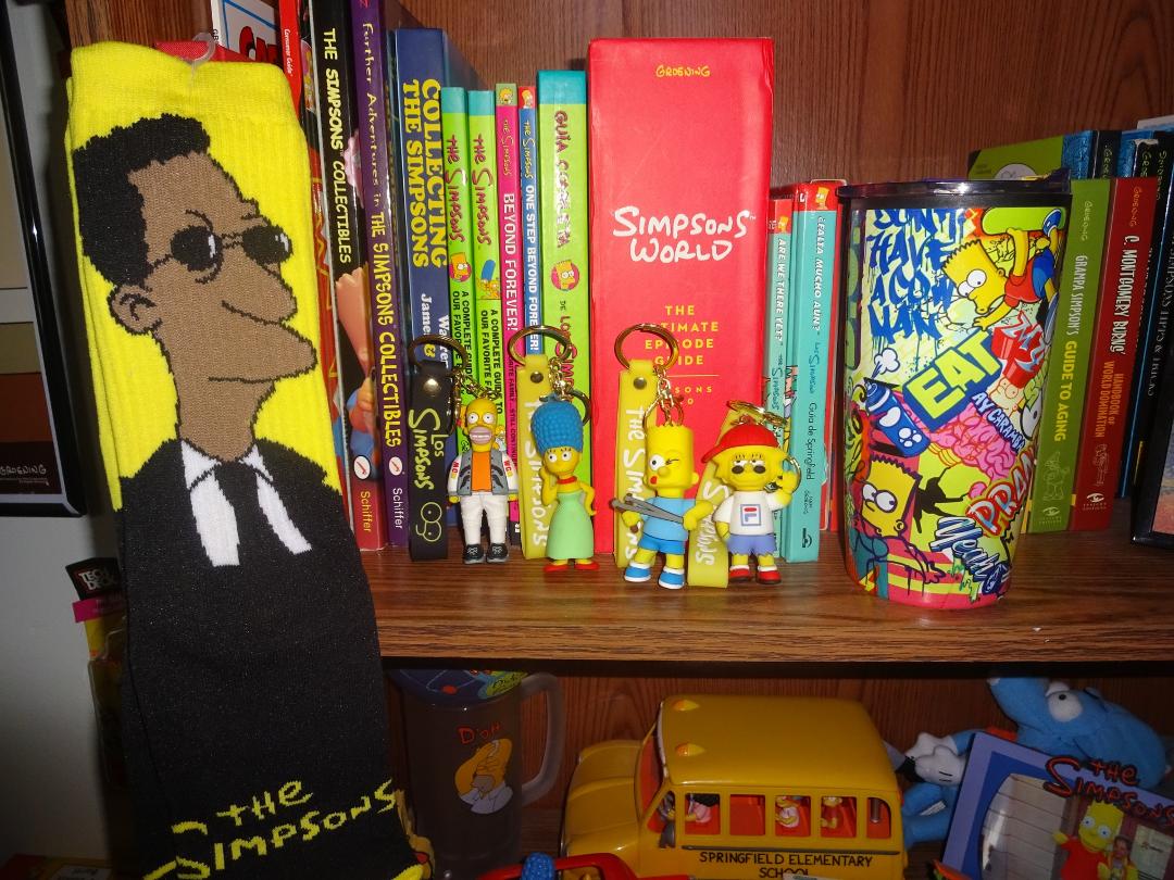 Here's my some Simpsons items 1 of my coworker's folks got 4 me in Mexico; enjoy! :D -Bart
