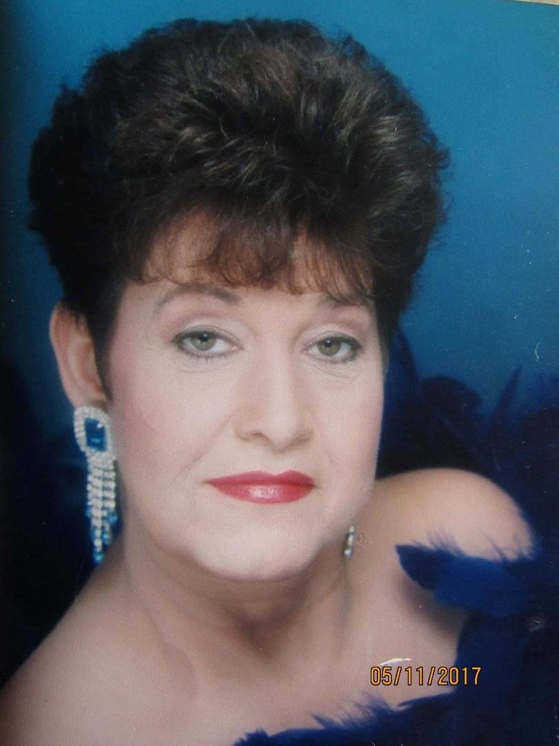 25 years later she is still as beautiful outside as she is inside.  Happy Mothers Day Sis.
