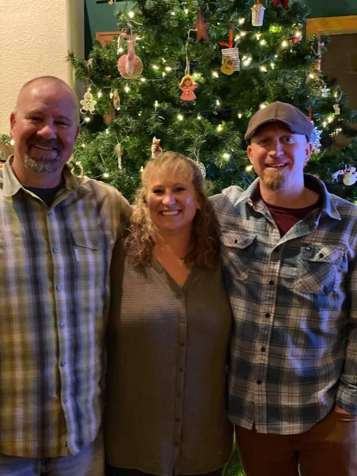 Happy Faughter’s Day to my beautiful daughter and Happy Son’s Day yesterday to my handsomesons. Love you all so much❤️❤️❤️