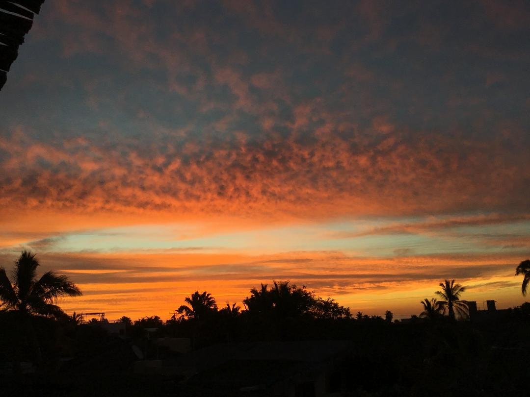 More Baja sunrise porn.