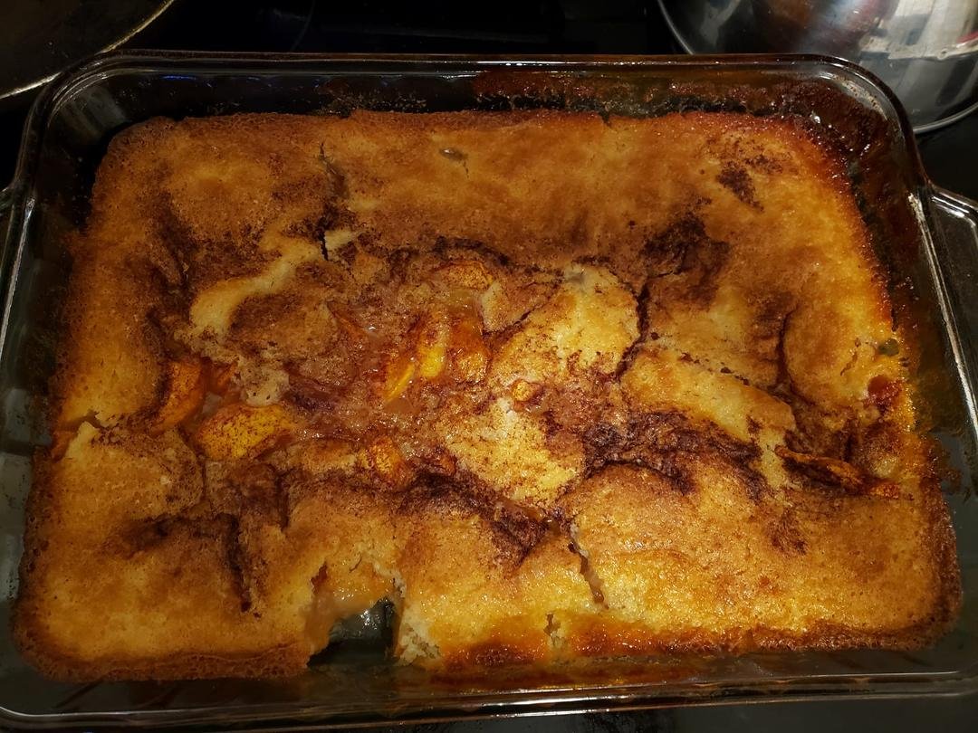 Nuttun better then fresh Georgia peaches for a homemade cobbler! Proof is in the missing sample piece ...
Thank you Bette Smith Magers Smith Magers for these fantastic "peach truck" peaches!!!!! ❤🍊❤