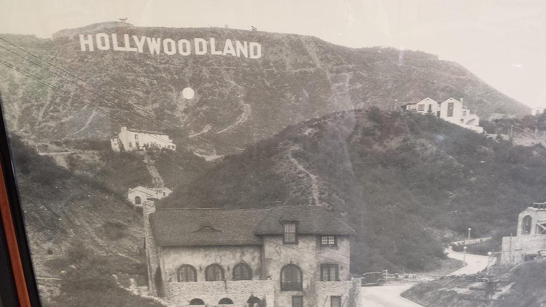 The original sign.