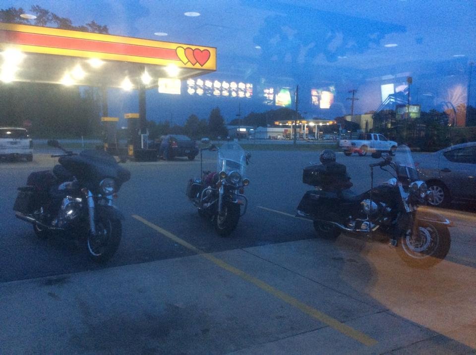 She was riding the one in the middle!