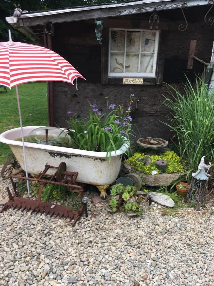 The tub is in the basement for over 15 years. Finally found something to do with it