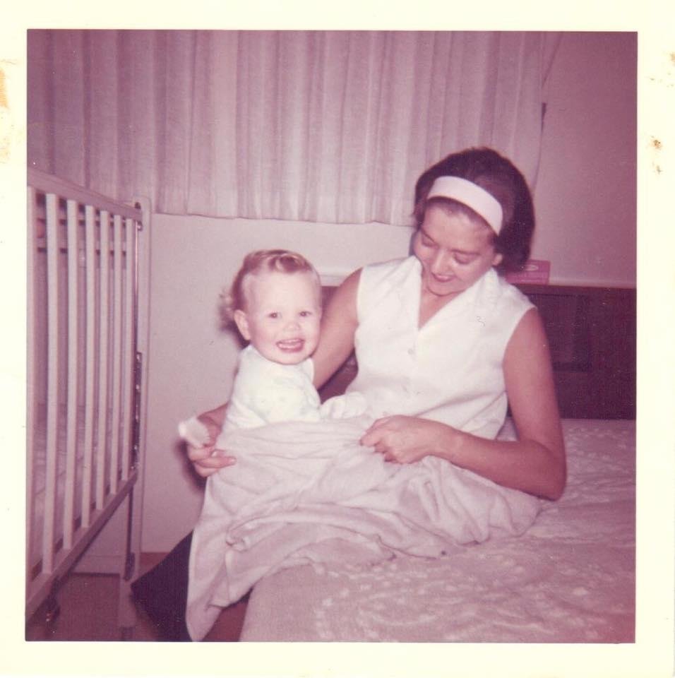 Caroline Diamond's album, Mobile Uploads