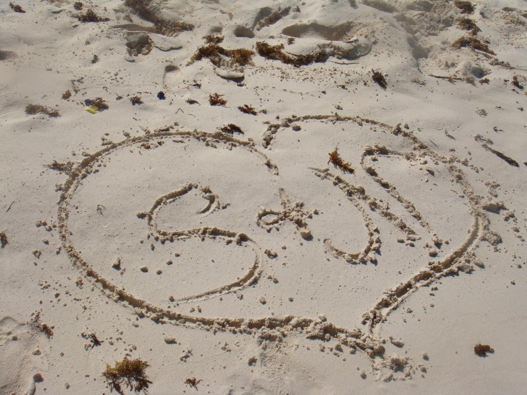 Happy 6th Anniversary to my spectacular husband!! I love you with all my heart and soul!!!!! You're the BEST!!!!!