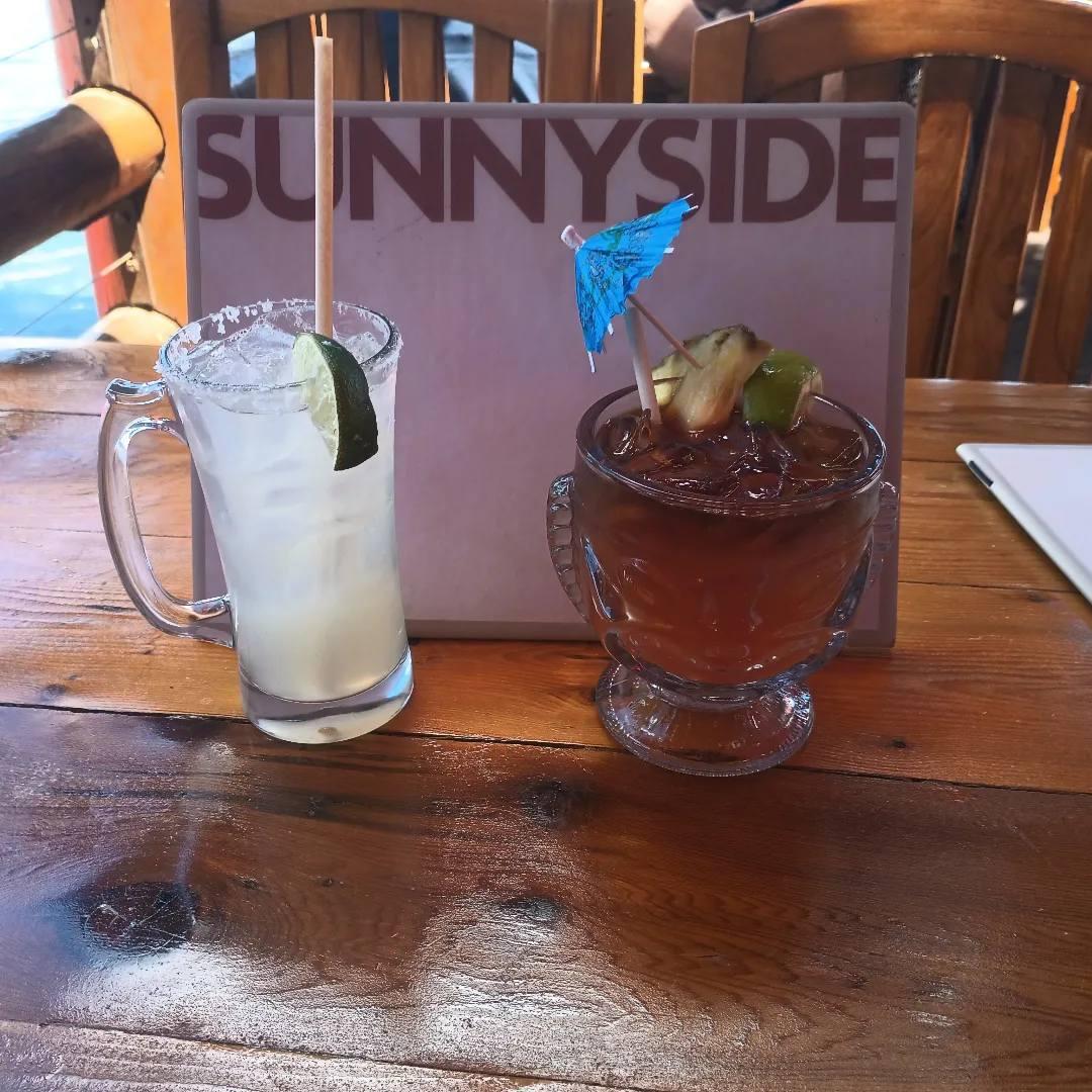 Margarita and a Mai Tai