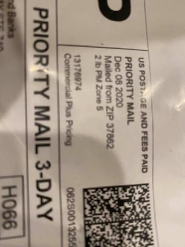 Priority mail 3-day shipped Dec 8th. received today
Jan.9th. Have to love our postal service!