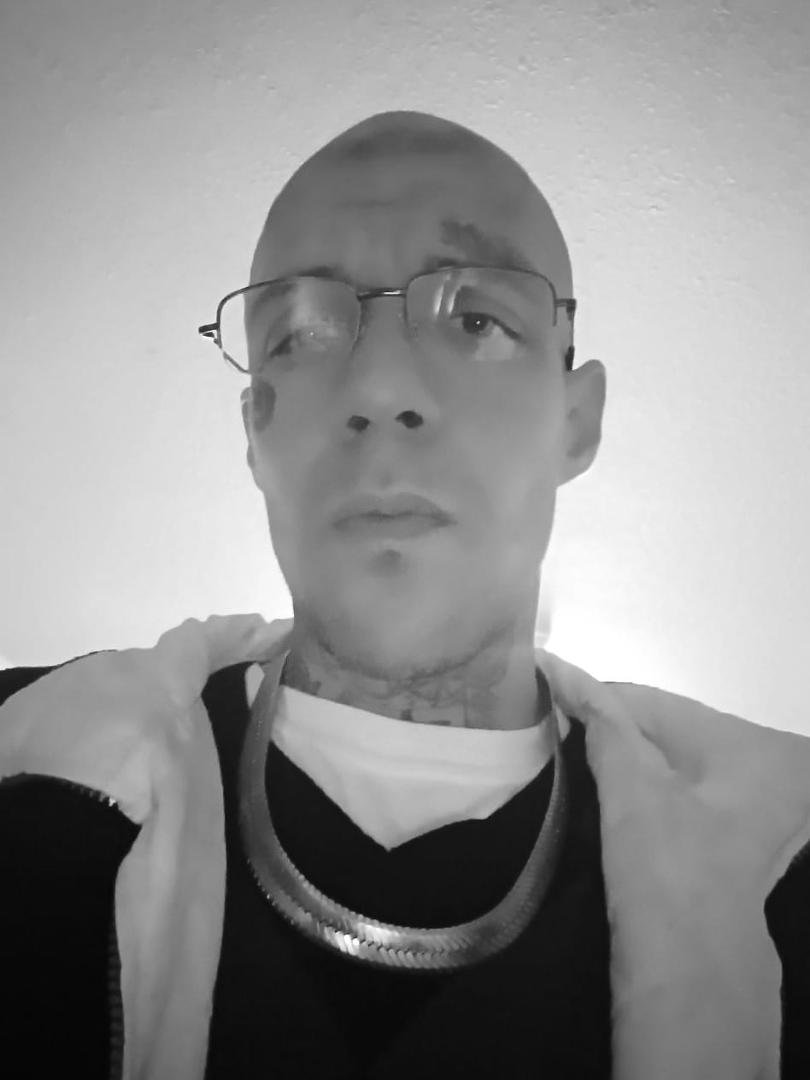 Jacob Mitchell's album, Mobile uploads
