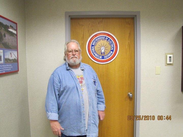 Carole took this picture as we waited for the appointed time of our meeting with Dennis Murphy.