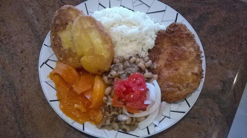 Thank you Lord for this wonderful Sunday dinner be blessed one love.