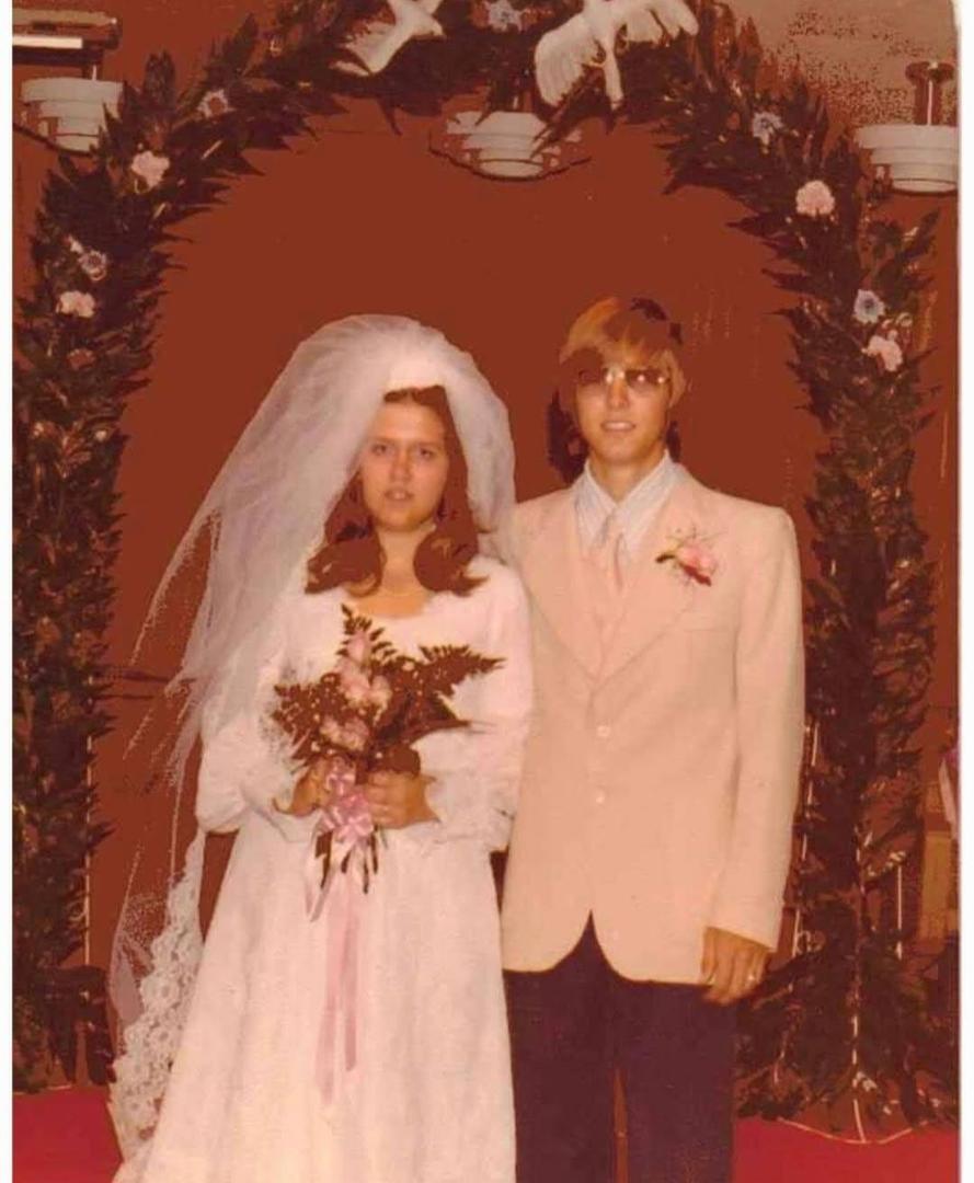 Candyce Thomasson's album, Mobile uploads