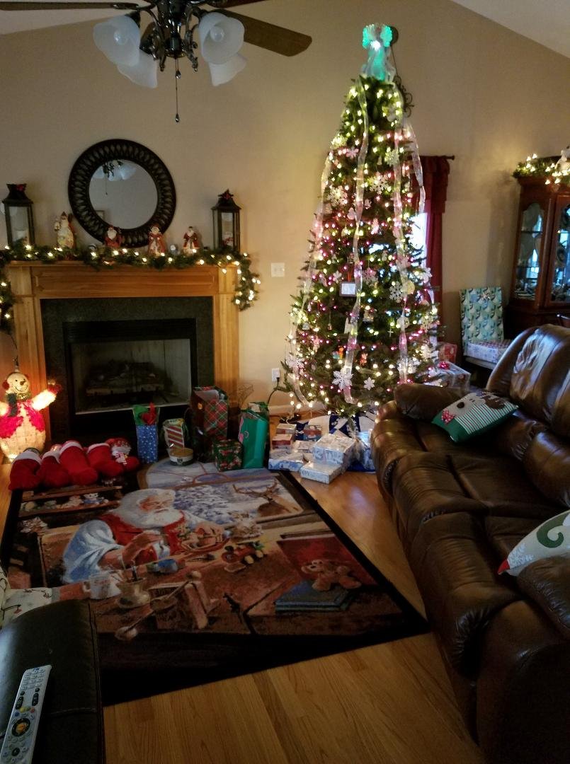 Merry Christmas from the Knoll Family.