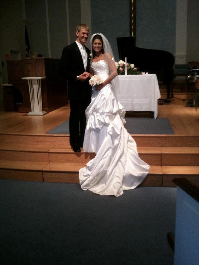 Happy 4th Anniversary to Lindsay and Mike.