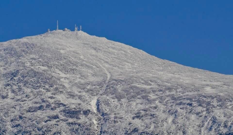 Looks really cold on the top of Mt. Washington.