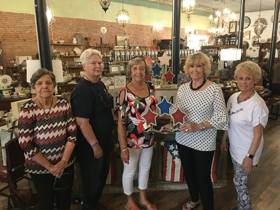 “girls” day out wonderful shop The Market At 76067 Mineral Wells lunch at Bent Bucket and then cards , full but fun day