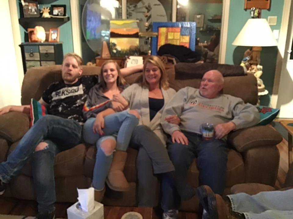 What a great Thanksgiving day with our family and friends. Loved having Travis with us this year and really miss Moana.