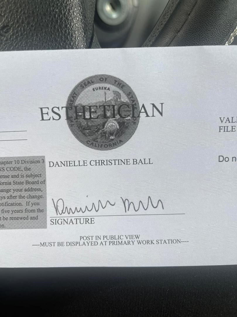 It’s official! I’m a Esthetician! 💖💖 I passed my test in 20 minutes with 70 minutes to spare 😭
