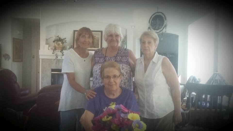 Carole Rowlwy's birthday is on Friday, the 7th. We celebrated today. Good friends, good food, great time.