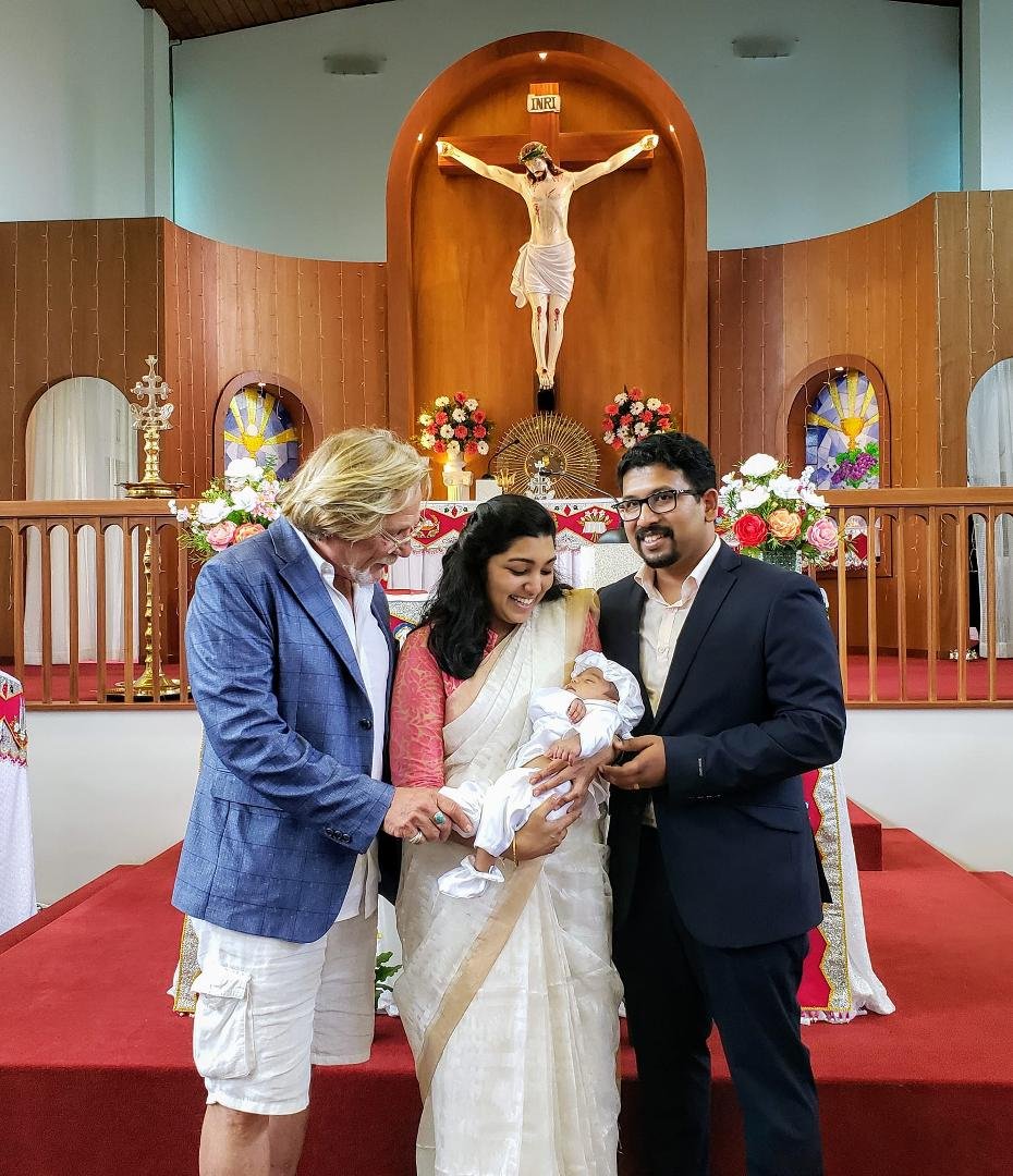 My 1st Catholic Baptism in Malayalam with good friends Sneha and Vino and of course the new star...Valerian.
Now to reception....