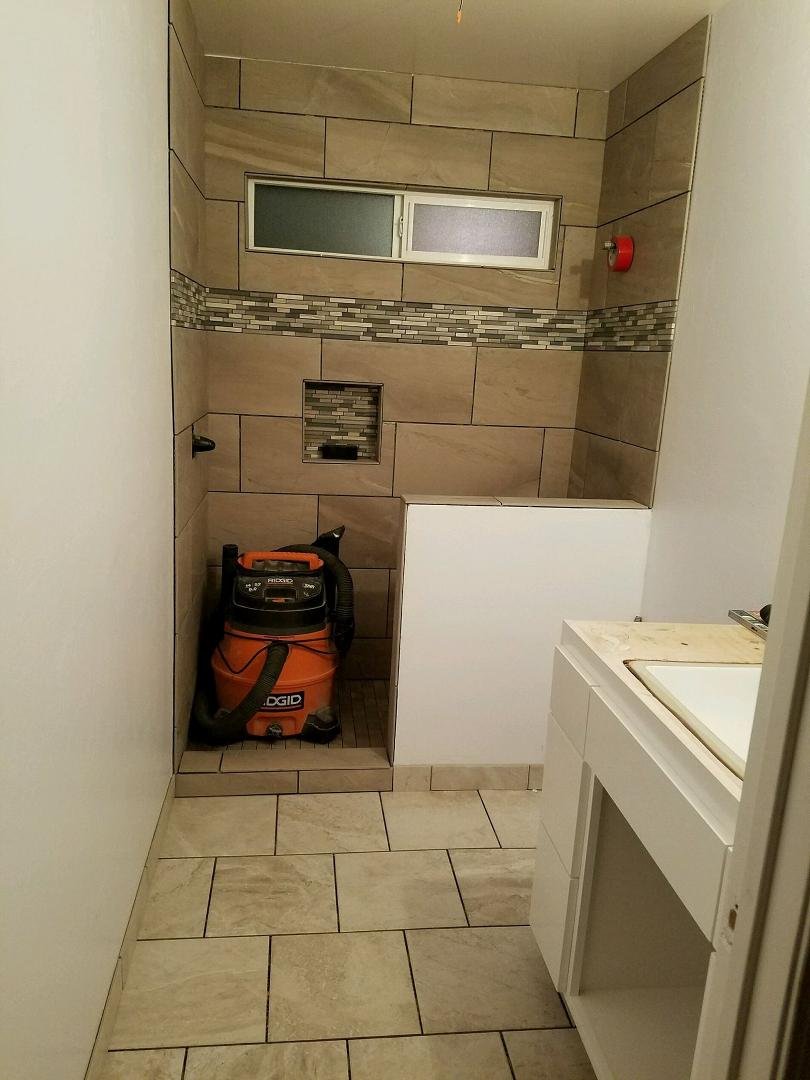 Evelyn's bathroom being built!