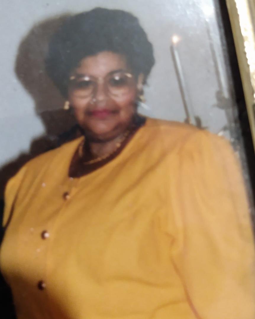 Happy Heavenly Birthday to my beautiful sister. Mary Baylor.( Buttons). Gone but never forgotten. Miss you & Love you.