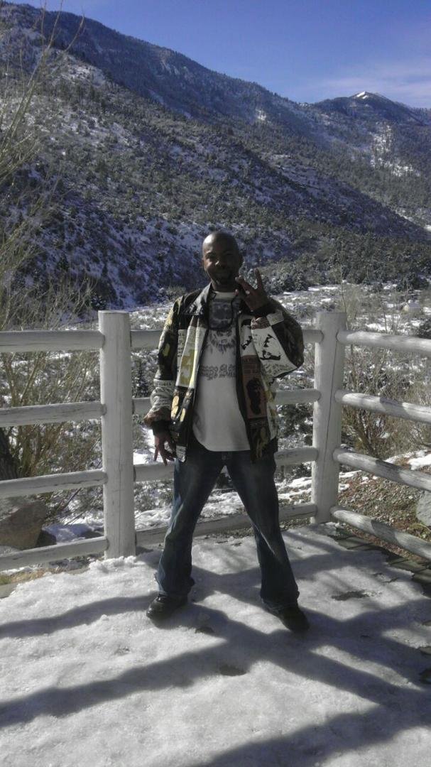 It was a nice day n snow at Mount Charleston